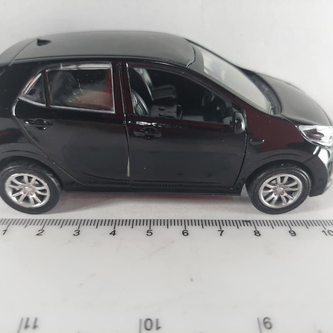 Kia Picanto NEGRO Carro A Escala 1/36 LEDS 6