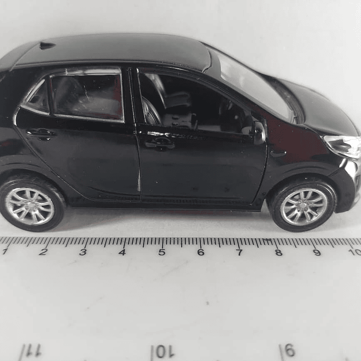 Kia Picanto NEGRO Carro A Escala 1/36 LEDS 6
