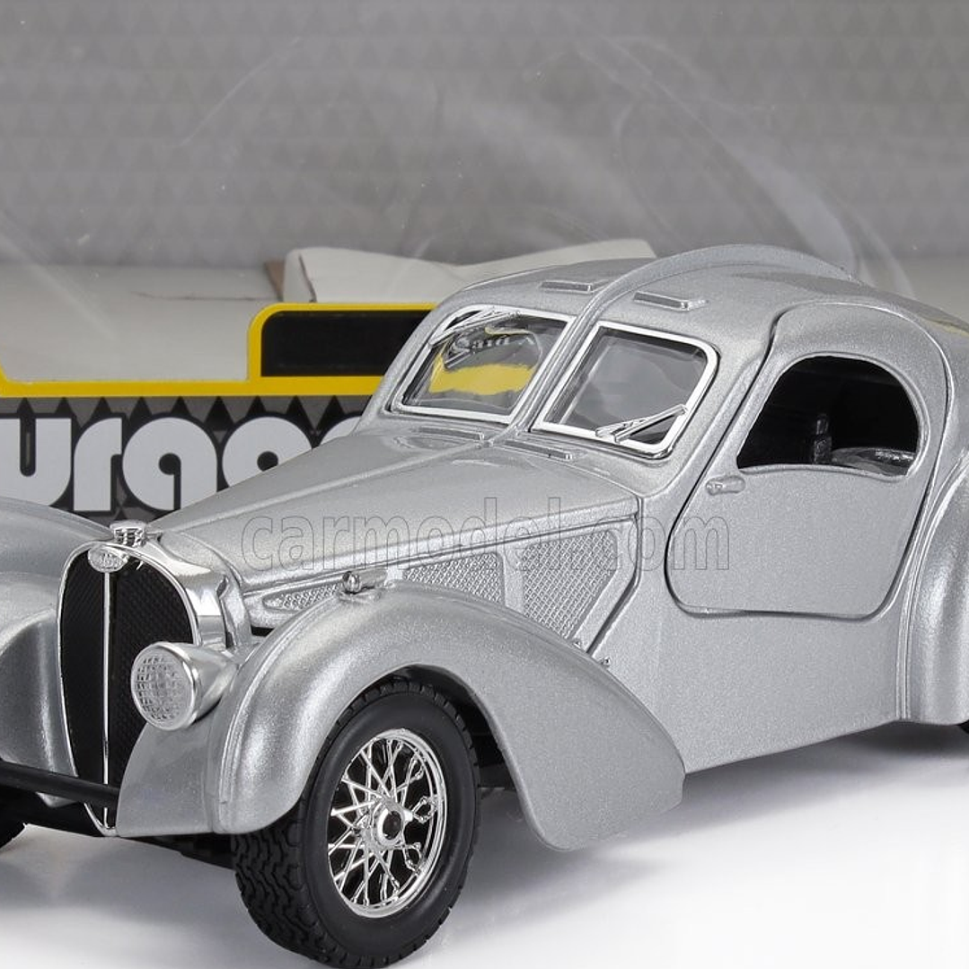Bugatti Atlantic Burago, Escala 1-24 3