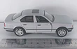 BMW SERIE 5 E34 GRIS, Escala 1/36 luces LED