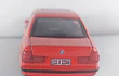 BMW SERIE 5 E34 ROJO Escala 1/36 luces LED