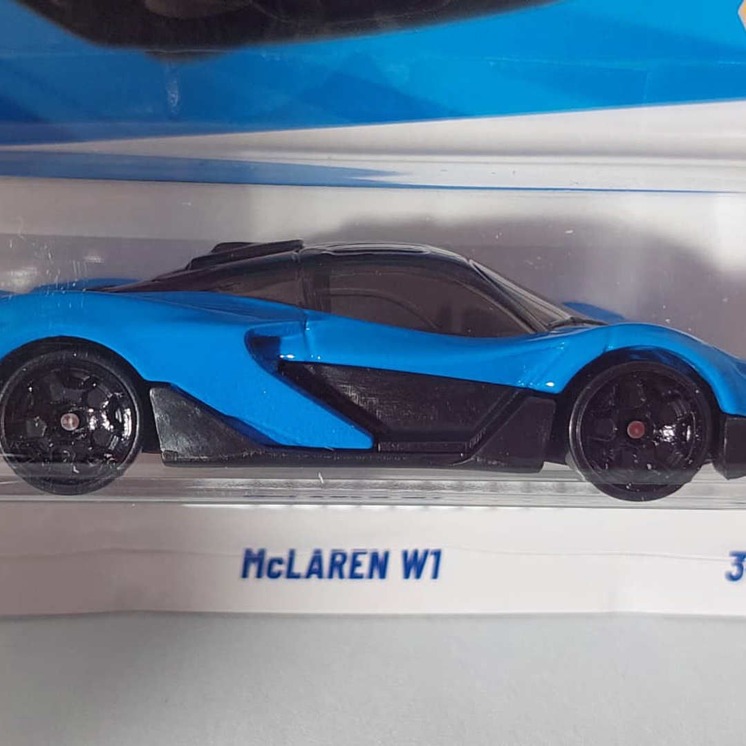 MCLAREN W1 hot Wheels, Escala 1-64 2