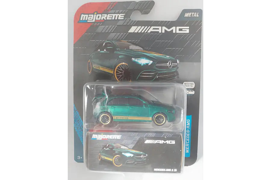 Mercedes Benz AMG A35 VERDE Escala 1/64 Marca Majorette