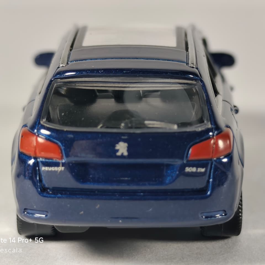 Peugeot 508 SW  Escala 1/64, Marca Norev 2