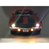 Chevrolet Camaro SS Marca CHINA ROJO 1/32 Luces LED