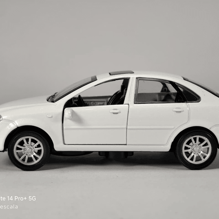 Chevrolet Optra 1/36 Chino Luces LED blanco 3