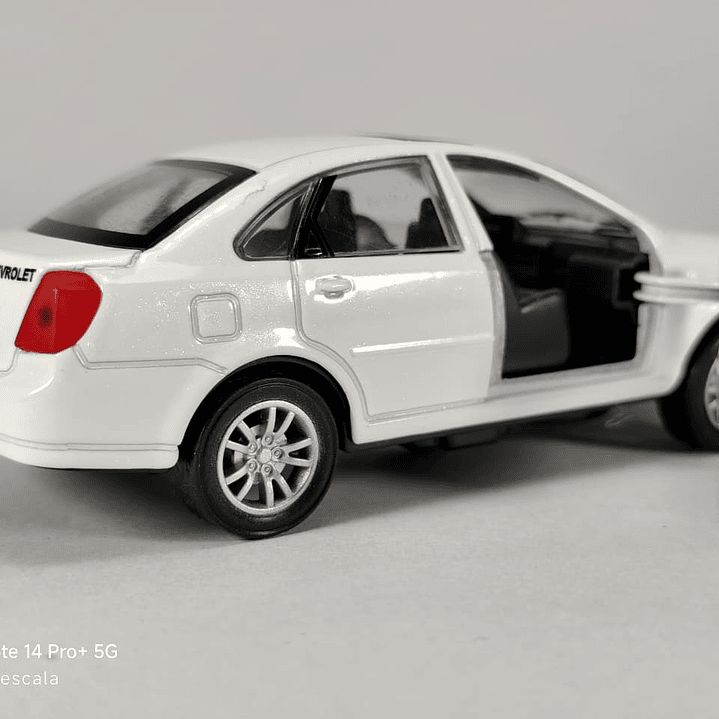 Chevrolet Optra 1/36 Chino Luces LED blanco 4