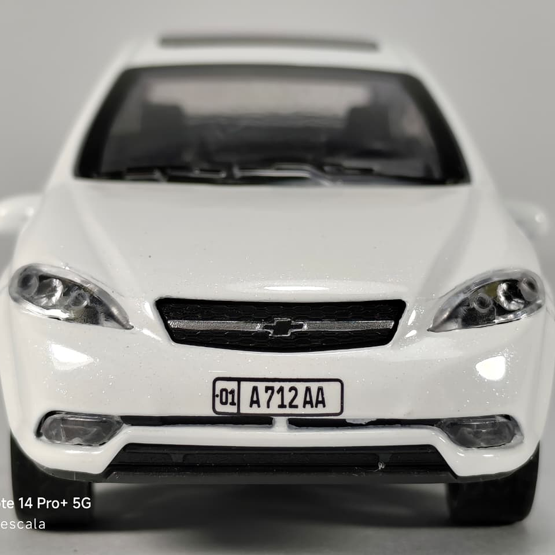 Chevrolet Optra 1/36 Chino Luces LED blanco 7