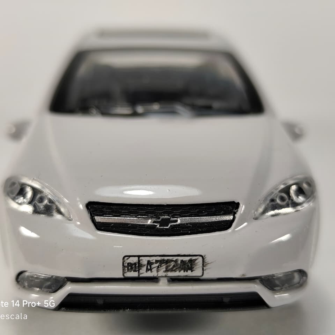 Chevrolet Optra 1/36 Chino Luces LED Gris 5