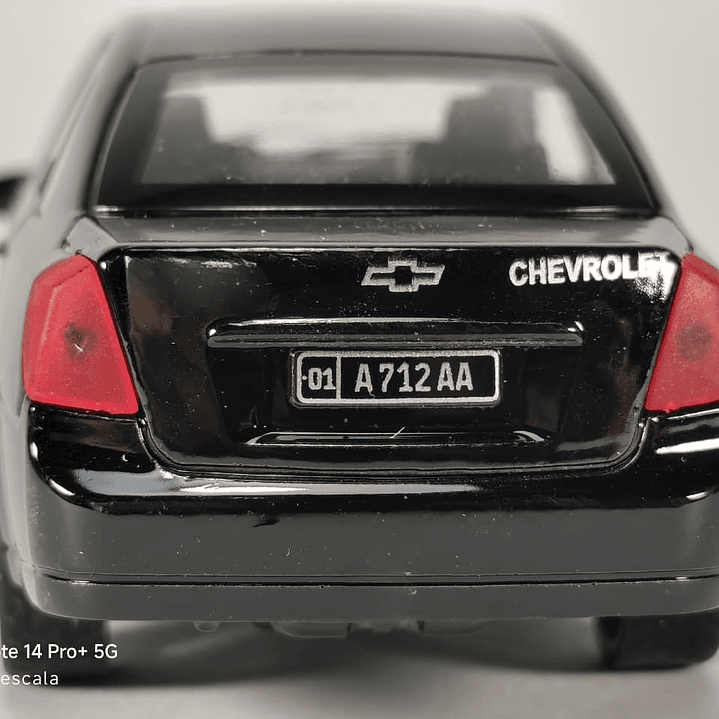 Chevrolet Optra 1/36 Chino Luces LED Negro 8