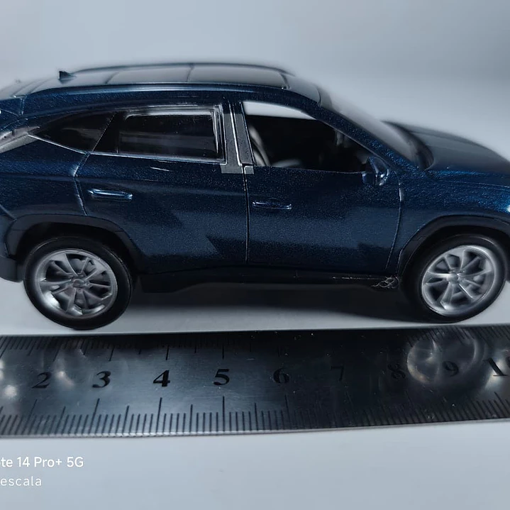 Hyundai Tucson azul escala 1/36 Luces Led 7