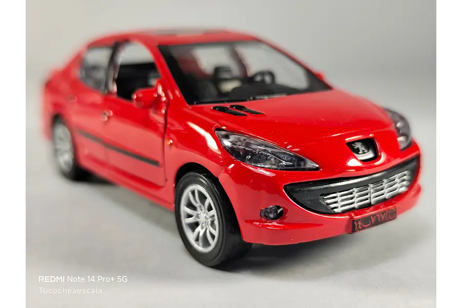 PEUGEOT 207, Escala 1:36, Marca china ROJO