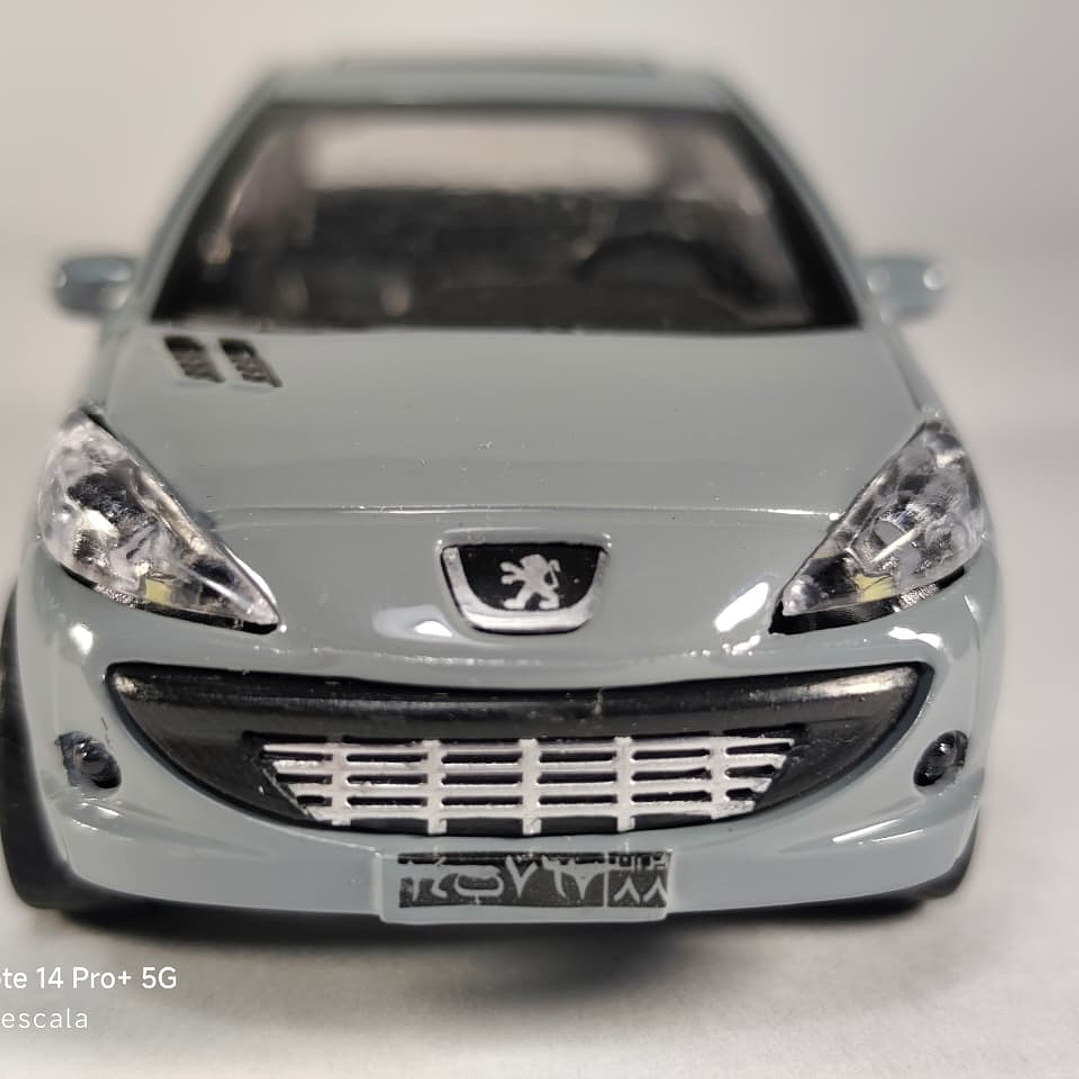 PEUGEOT 207, Escala 1:36, Marca china gris 6