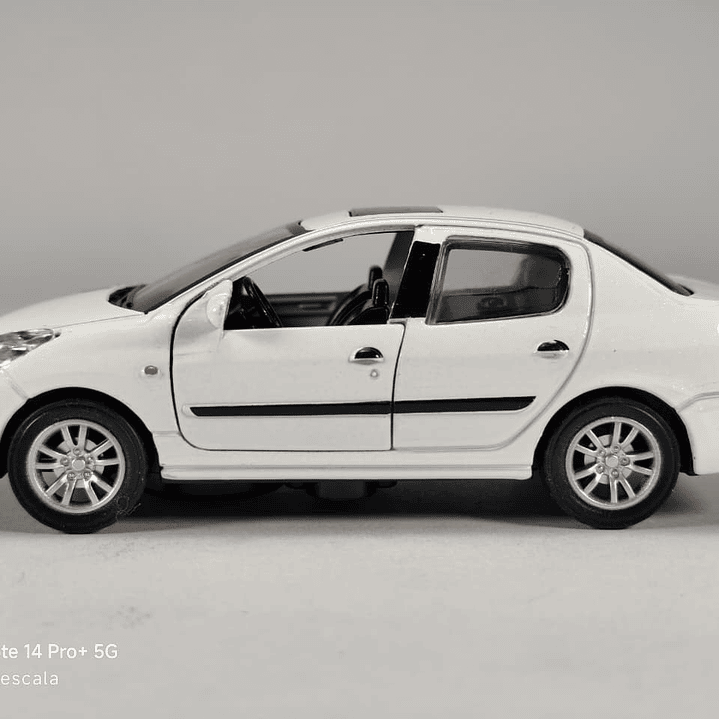 PEUGEOT 207, Escala 1:36, Marca china BLANCO 1