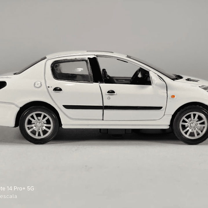 PEUGEOT 207, Escala 1:36, Marca china BLANCO 5