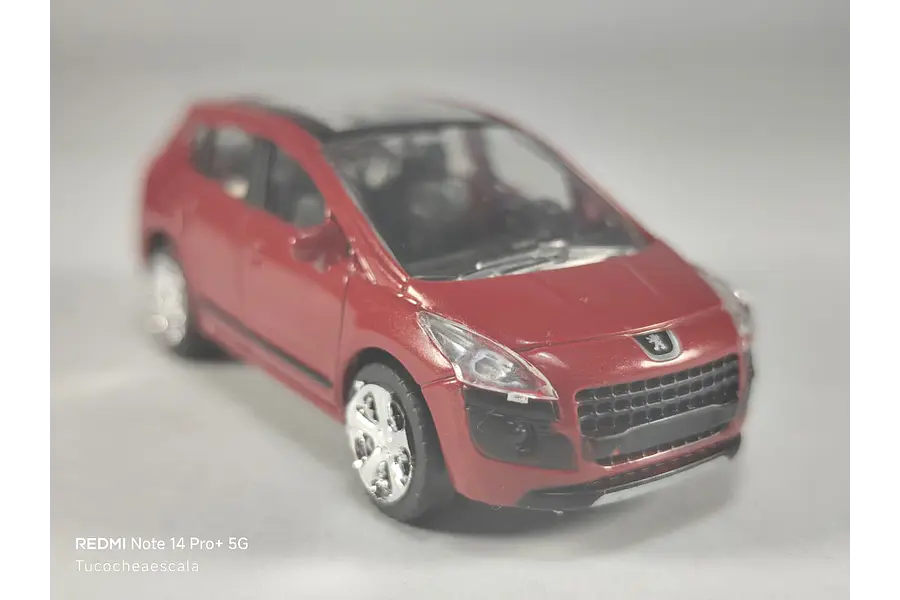 Peugeot 3008 , Escala 1/64 Marca Norev