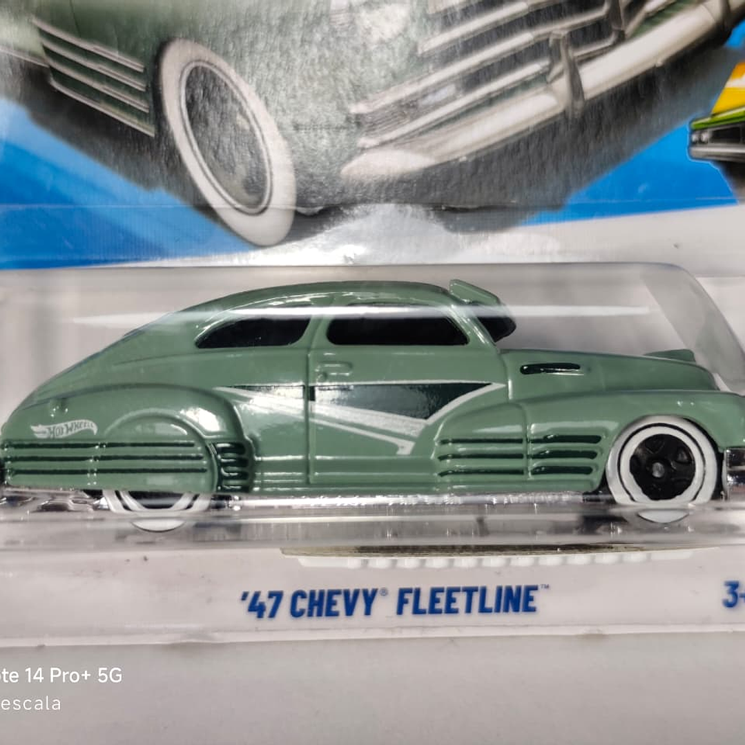 Chevrolet Fleetline '47, Hot Wheels, Escala 1-64 2