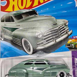 Chevrolet Fleetline '47, Hot Wheels, Escala 1-64