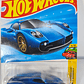 PAGANI UTOPIA Hot Wheels , escala 1/64 azul - Miniatura 1