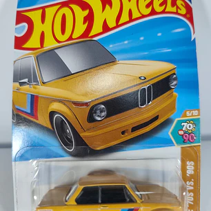 BMW 2002 Hot Wheels, Escala 1-64