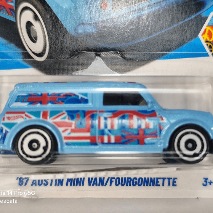 Austin Mini Morris Van 1967 Hot Wheels 1/64 1