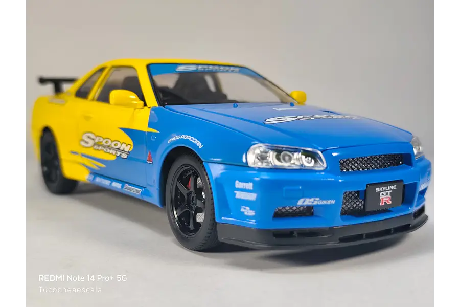 Nissan Skyline Gtr  ESCALA 1:24 MARCA JINLIFANG, AMARILLO 