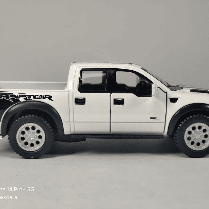 Ford F-150 Raptor 2013 blanca, Kinsmart, Escala 1-36 6