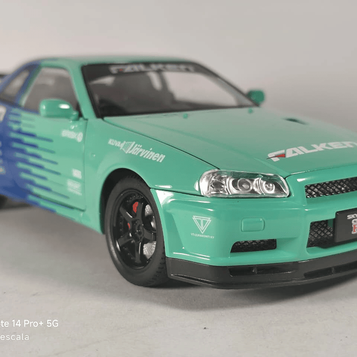 Nissan Skyline Gtr Falken ESCALA 1:24 MARCA JINLIFANG,  1