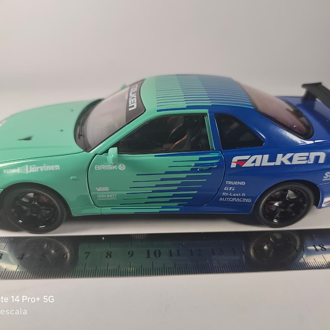 Nissan Skyline Gtr Falken ESCALA 1:24 MARCA JINLIFANG,  6