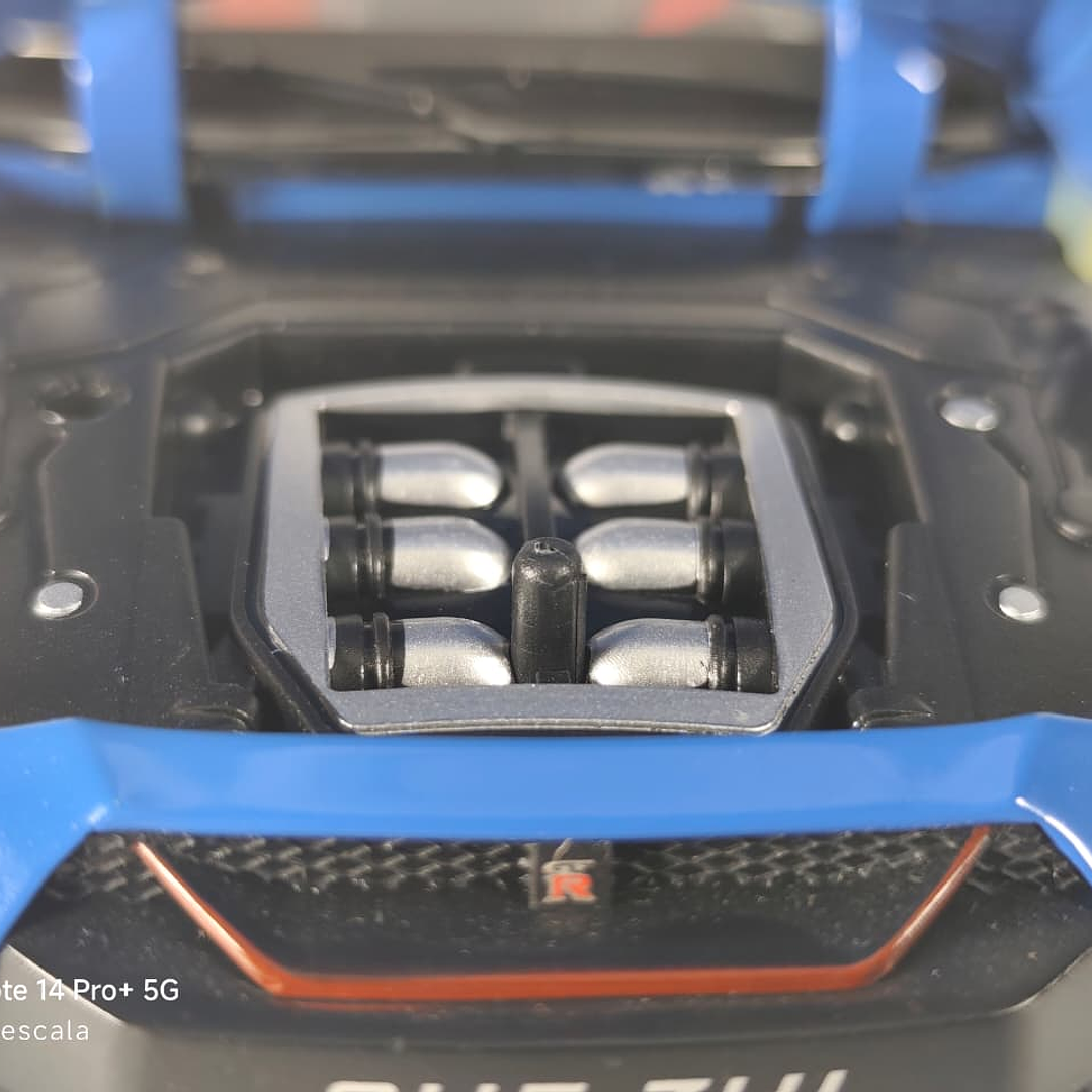 Nissan Skyline Gtr R 35 Escala 1/24 ,Chino  4