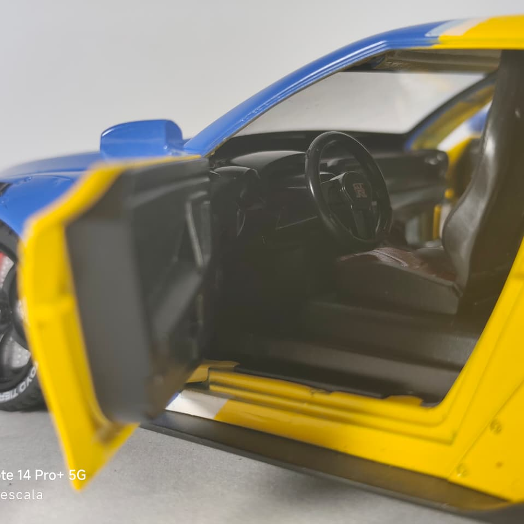 Nissan Skyline Gtr R 35 Escala 1/24 ,Chino  6