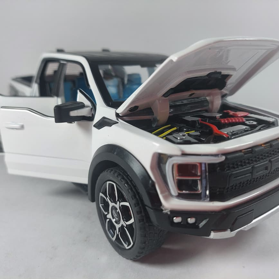Ford F150 Raptor Blanca Marca China 1-24 luces LED 9