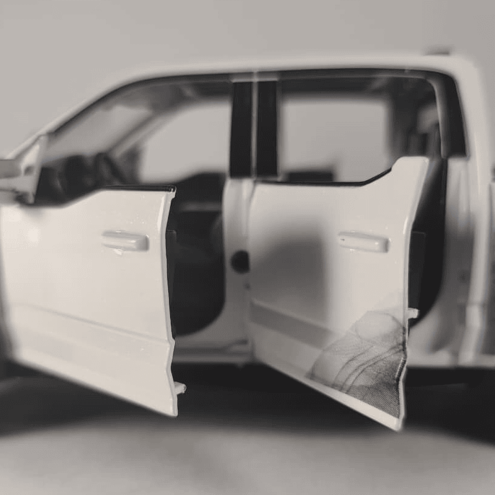 Ford F150 Raptor Blanca Marca China 1-24 luces LED 11