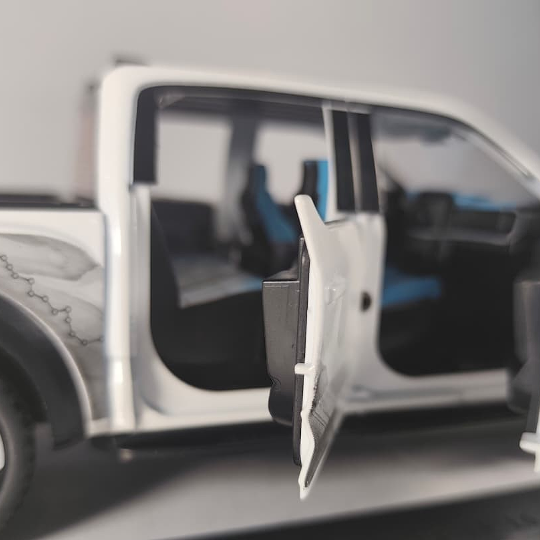 Ford F150 Raptor Blanca Marca China 1-24 luces LED 14