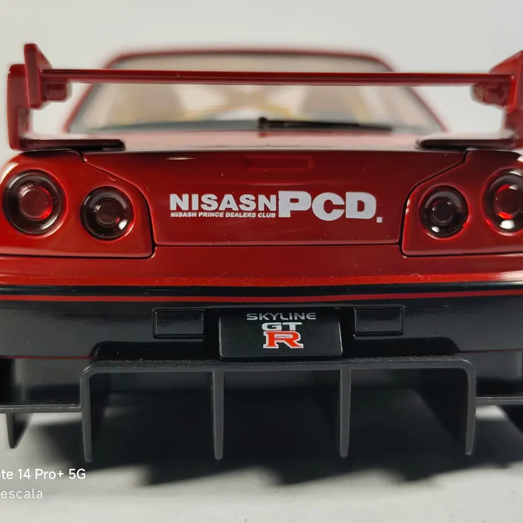 Nissan Skyline Gtr LKWB ESCALA 1:24 MARCA JINLIFANG, ROJO 5
