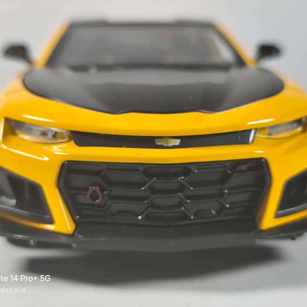 CHEVROLET CAMARO , Escala 1-24, MARCA CHE ZHI  6