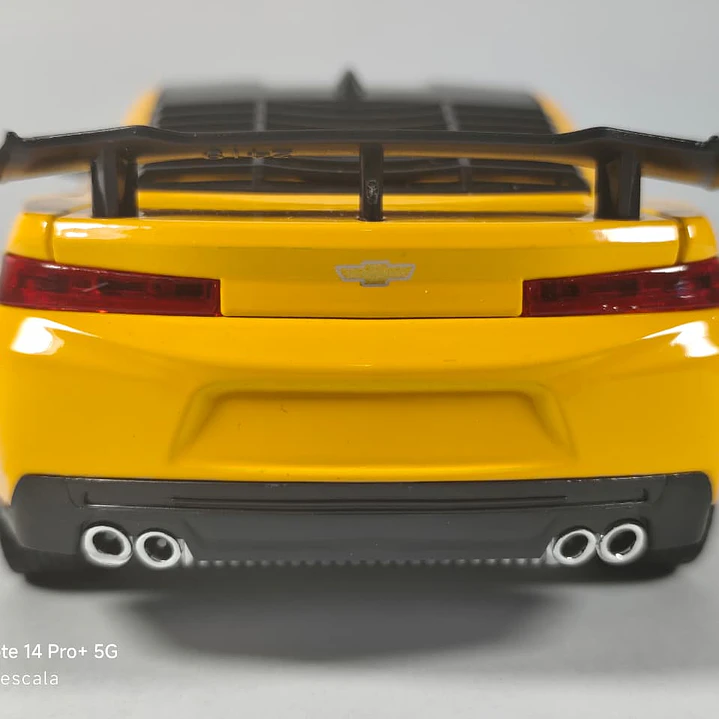 CHEVROLET CAMARO , Escala 1-24, MARCA CHE ZHI  10