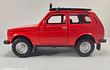 Lada Niva 2121, Escala 1:24 Marca China Luces LED