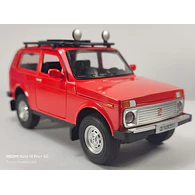 Lada Niva 2121, Escala 1:24 Marca China Luces LED