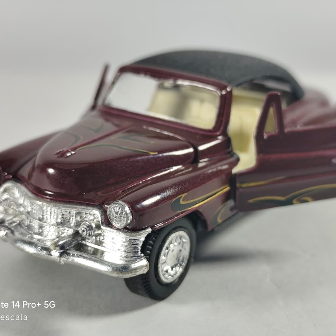 CHEVROLET Belair 1953 capotado ESCALA 1/36 -Welly 4