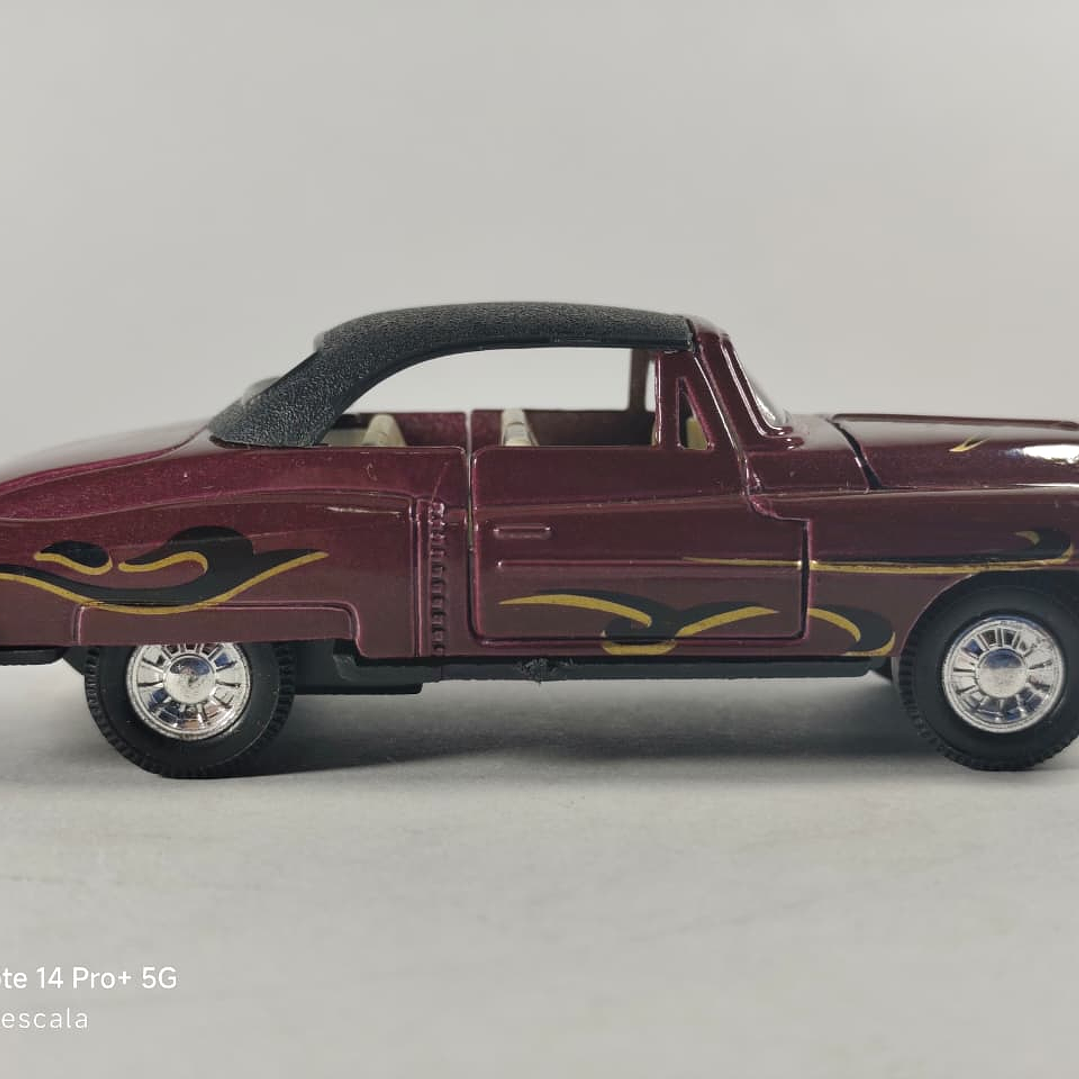 CHEVROLET Belair 1953 capotado ESCALA 1/36 -Welly 5