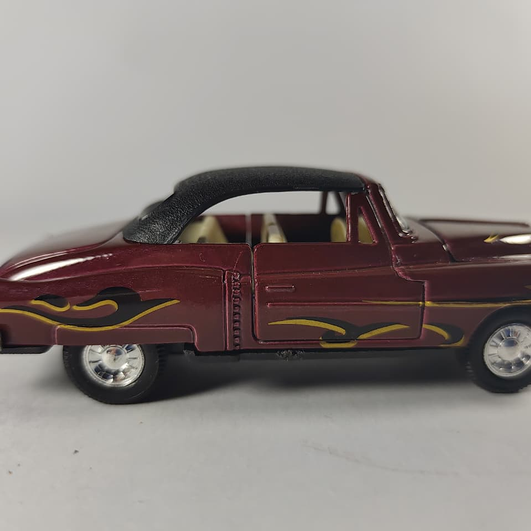 CHEVROLET Belair 1953 capotado ESCALA 1/36 -Welly 7