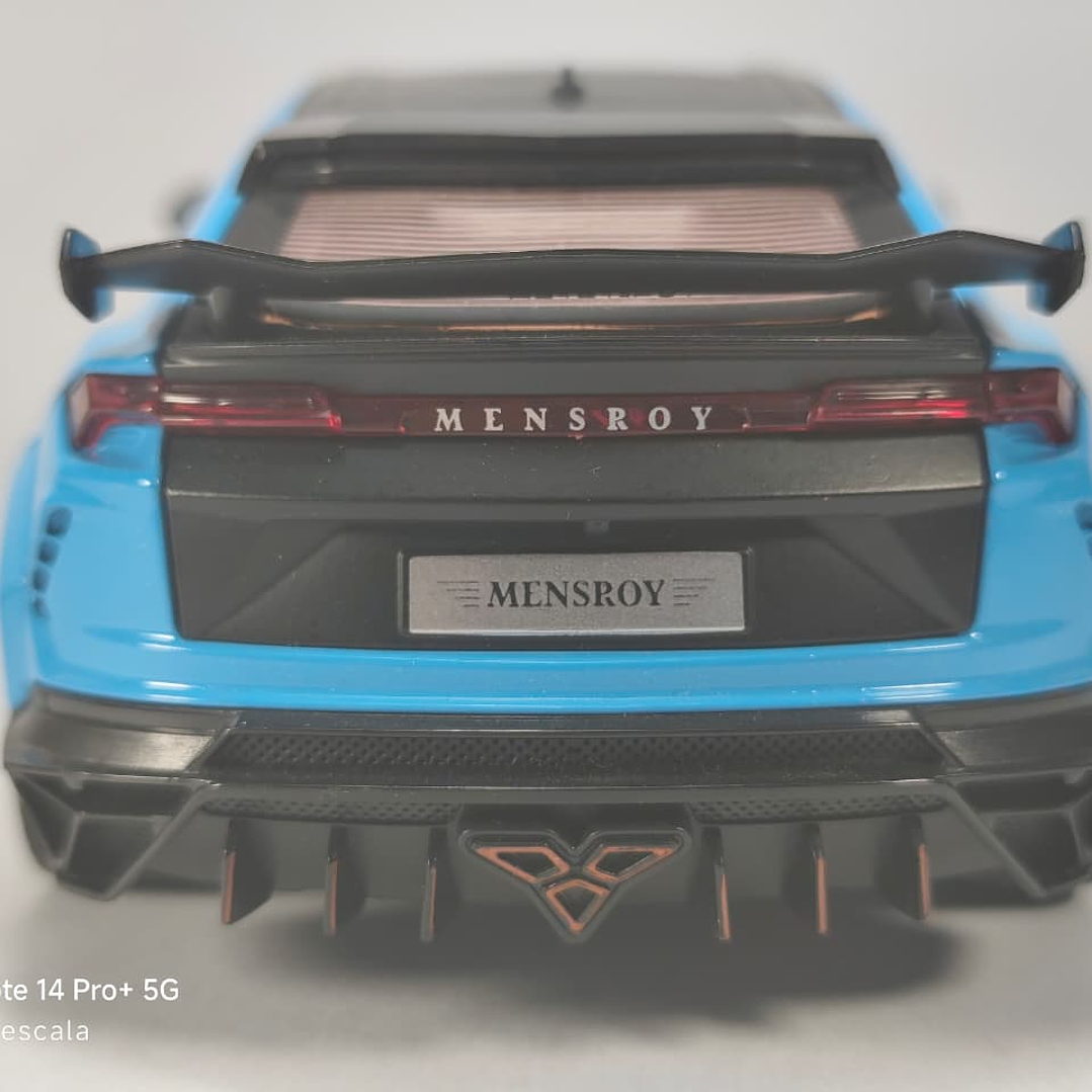 LAMBORGHINI URUS MANSORY AZUL 1/24 MARCA CHINA 6
