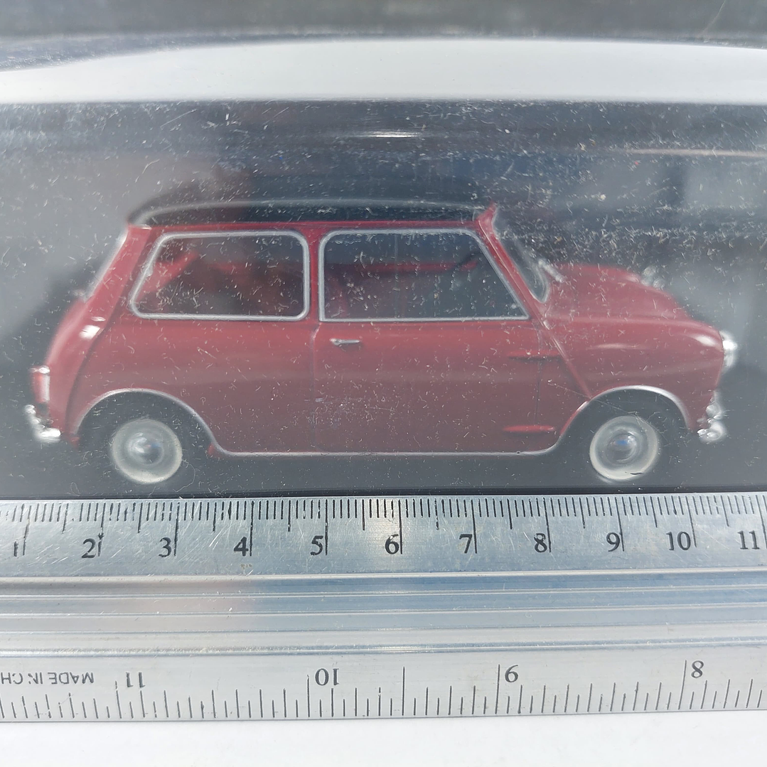 Mini cooper , Escala 1-24, -IXO 4