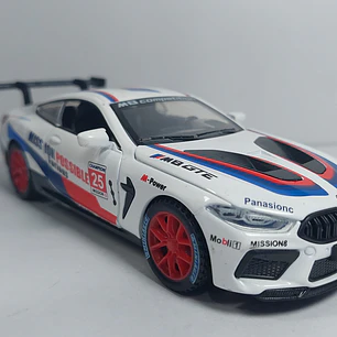 BMW M8 GTE BLANCO ESCALA 1:24 MARCA MINIAUTO