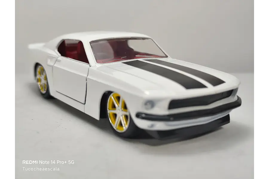 FORD MUSTANG 1969 DE ROMAN , RAPIDO Y FURIOSO 1/32 MARCA JADA