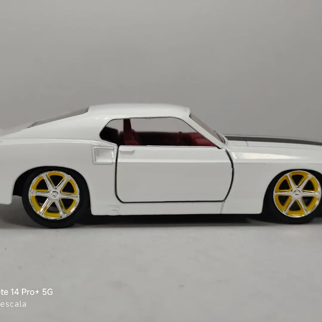 FORD MUSTANG 1969 DE ROMAN , RAPIDO Y FURIOSO 1/32 MARCA JADA 4