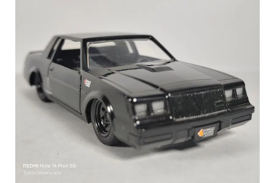 Buick Grand National Rápidos Y Furiosos, escala 1/32 ,marca jada 