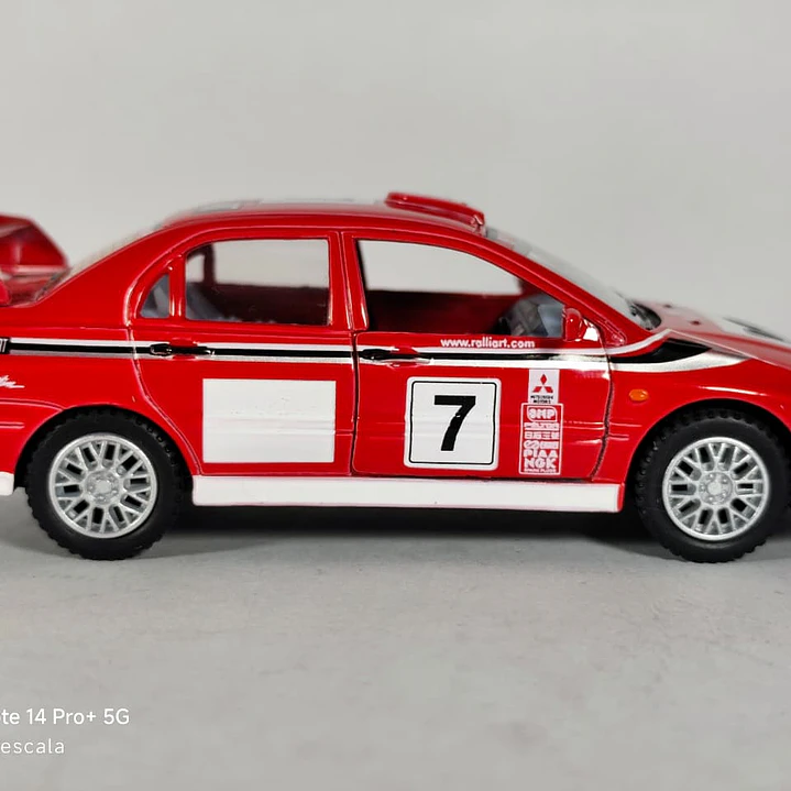 Mitsubishi Lancer Evo Vii Wrc , Escala 1/36 marca Kinsmart 3