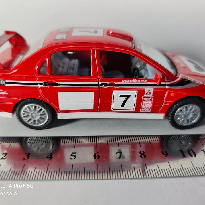 Mitsubishi Lancer Evo Vii Wrc , Escala 1/36 marca Kinsmart 4